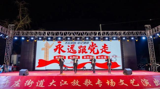逃离电梯间